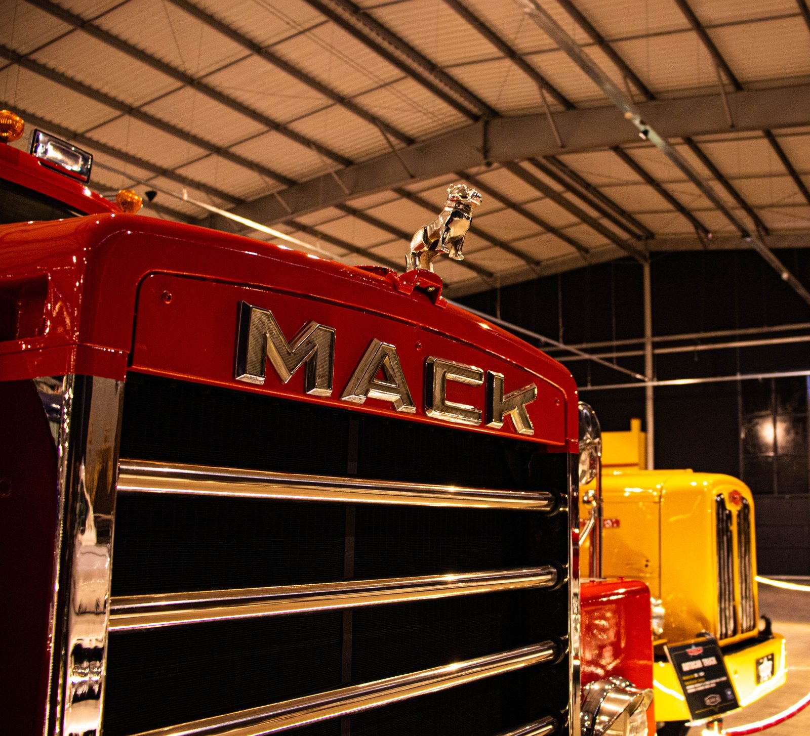 Museu do Caminhão · American Old Trucks em Gramado