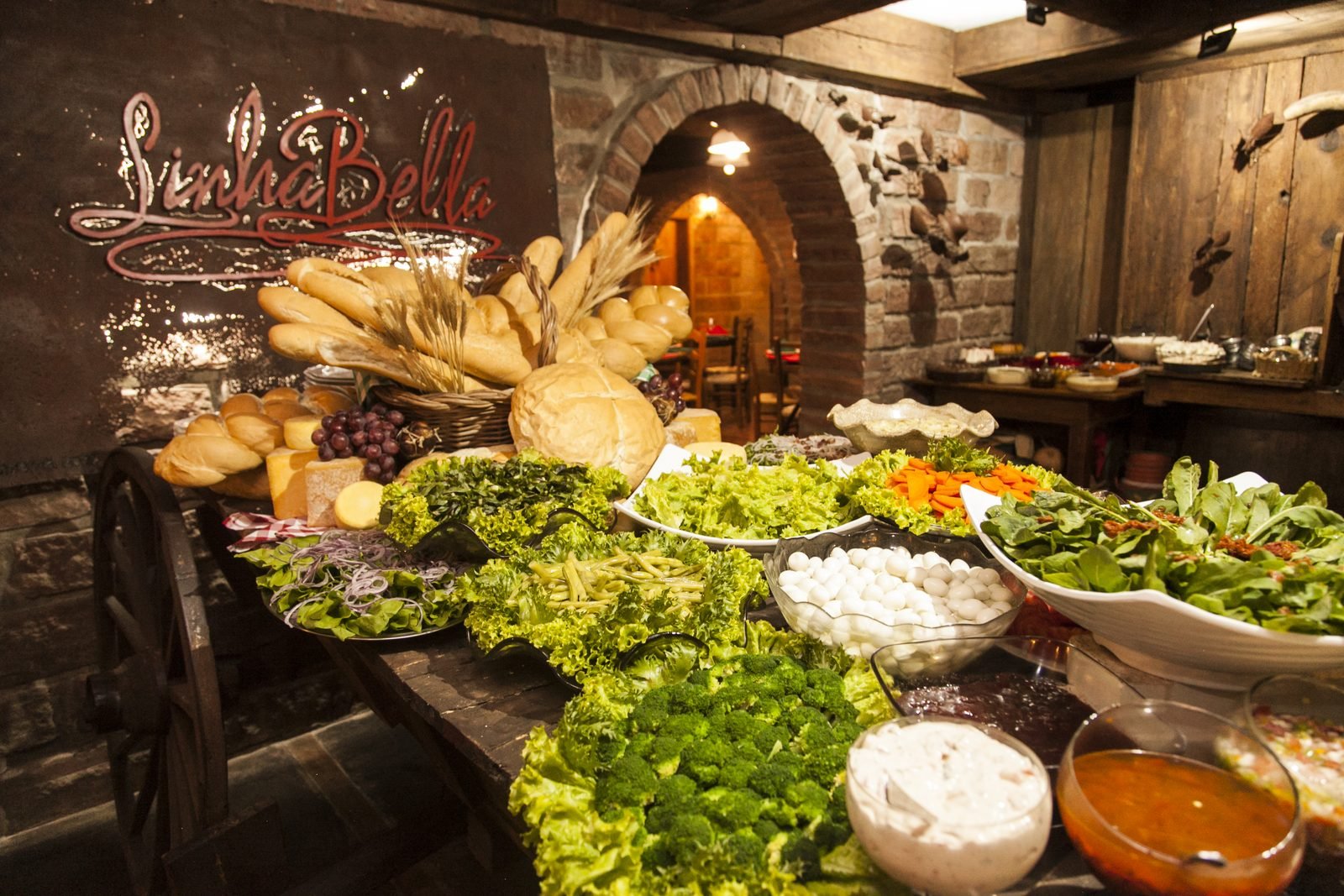 Noite Italiana · Cantina Linha Bella